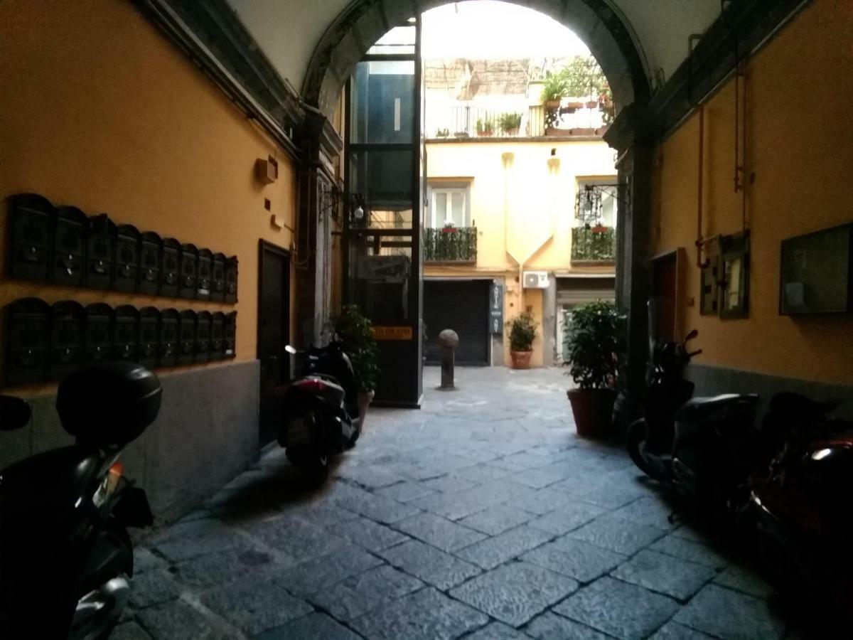 Casa Velata A Spaccanapoli Εξωτερικό φωτογραφία